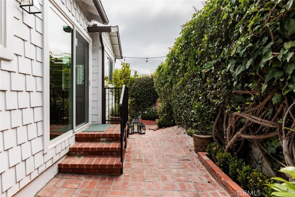 480 Calliope Street