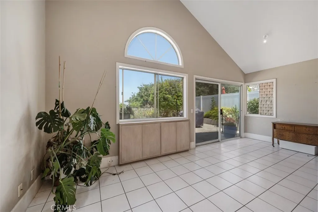 3327 Sterling Drive