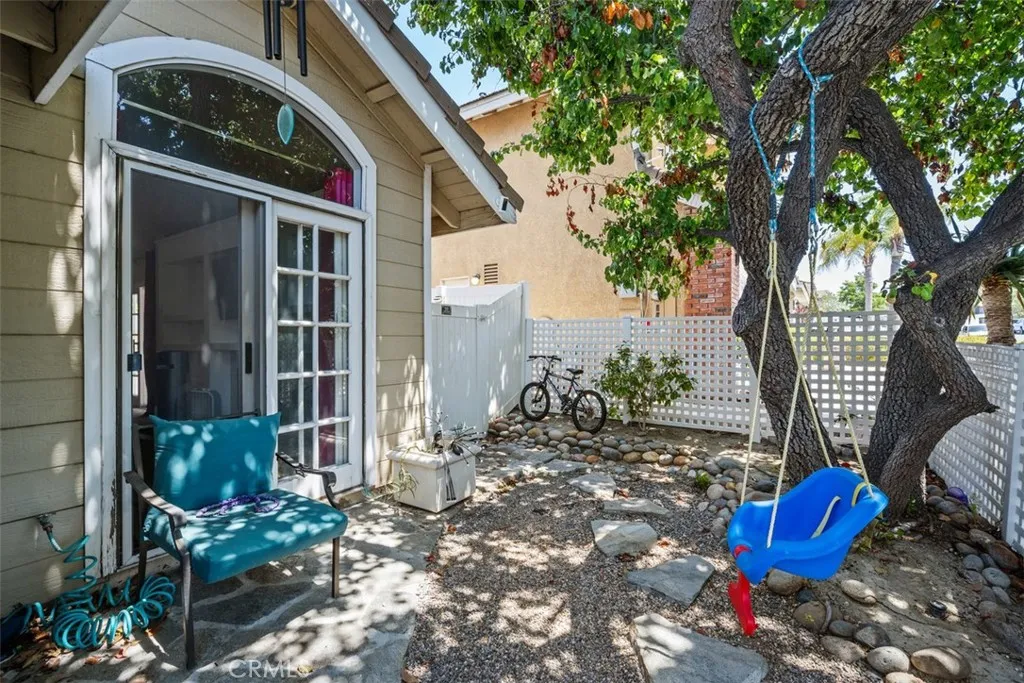3327 Sterling Drive