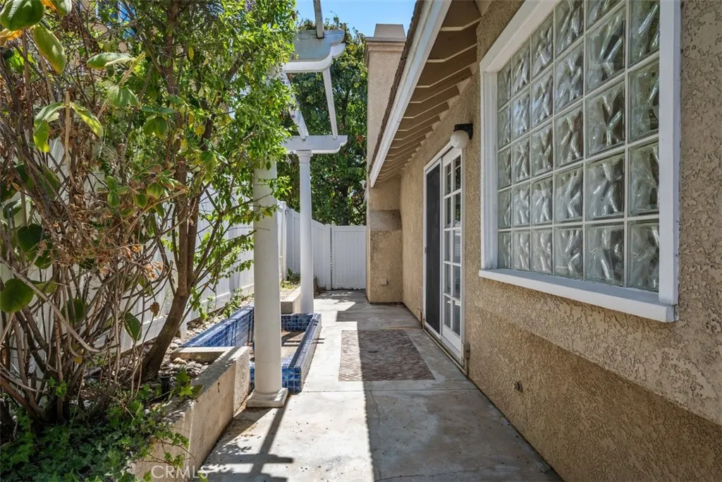3327 Sterling Drive