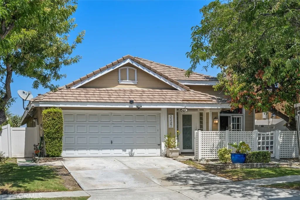 3327 Sterling Drive