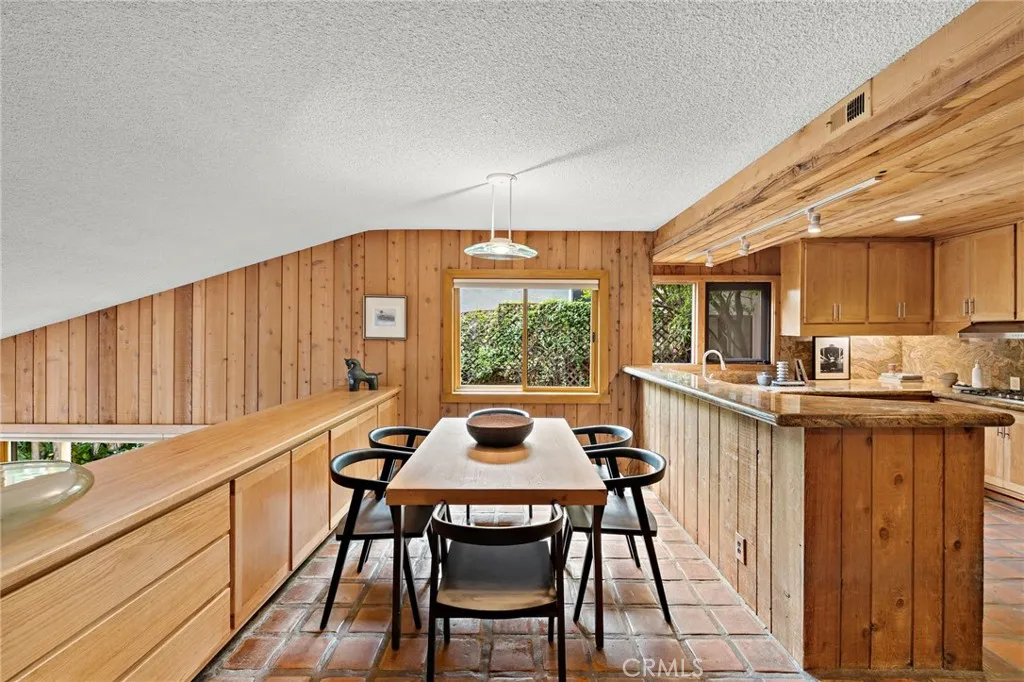 1304 Morningside Drive