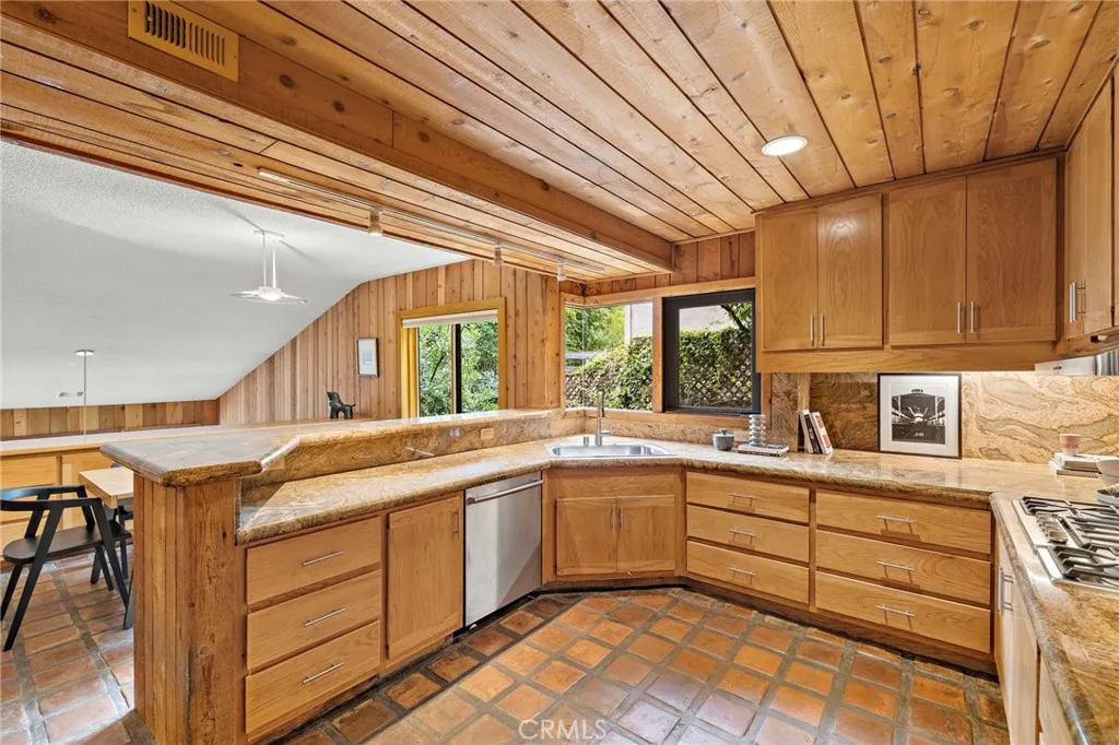 1304 Morningside Drive