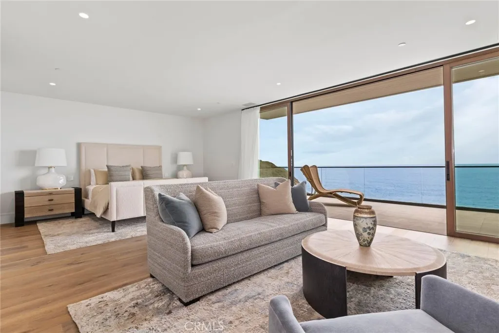 1 Beach View Avenue