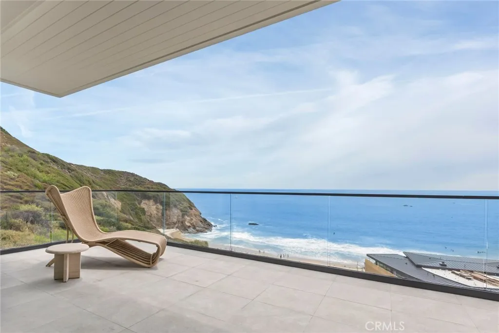 1 Beach View Avenue
