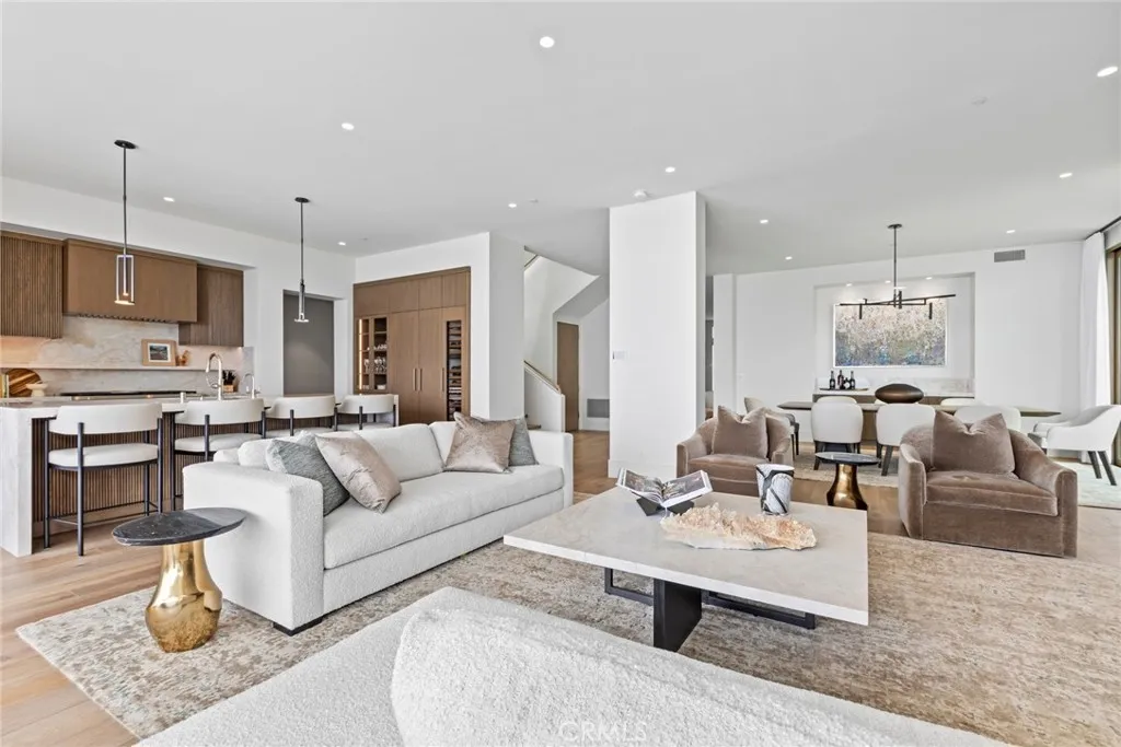 1 Beach View Avenue