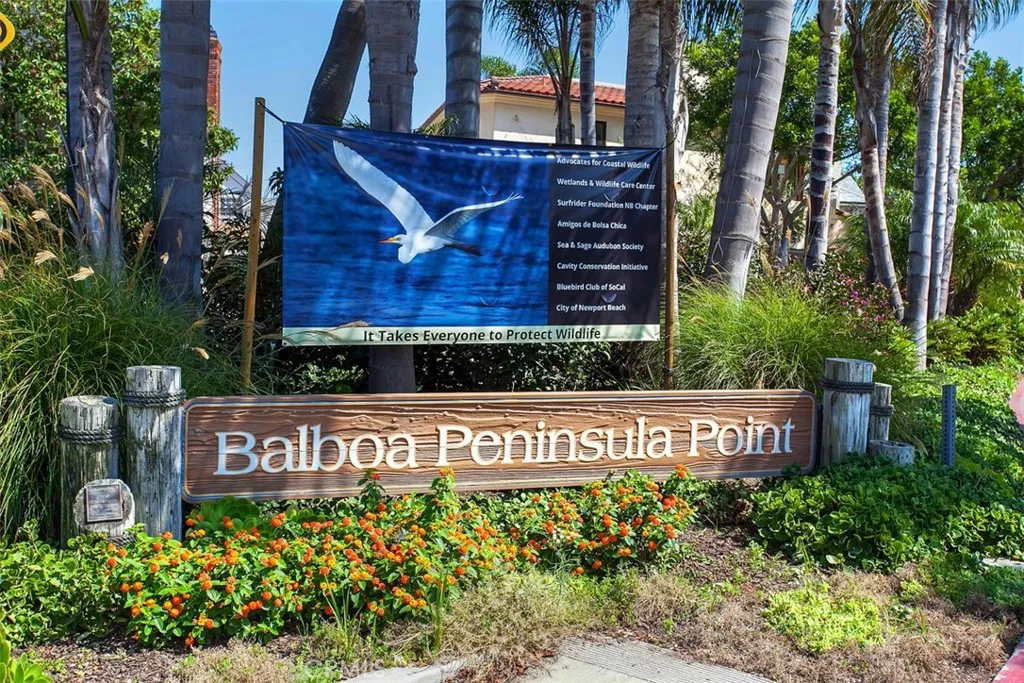 200 E Balboa Boulevard