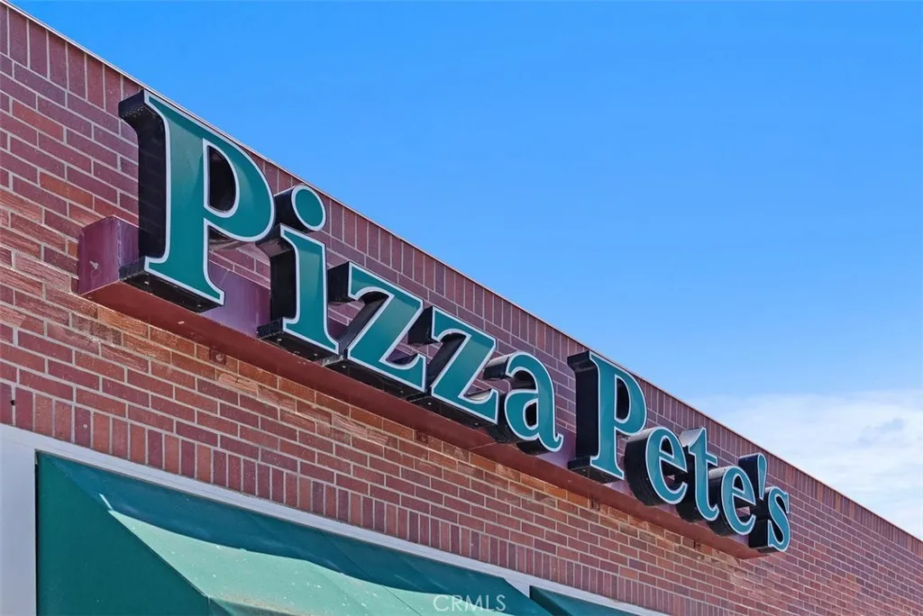 200 E Balboa Boulevard