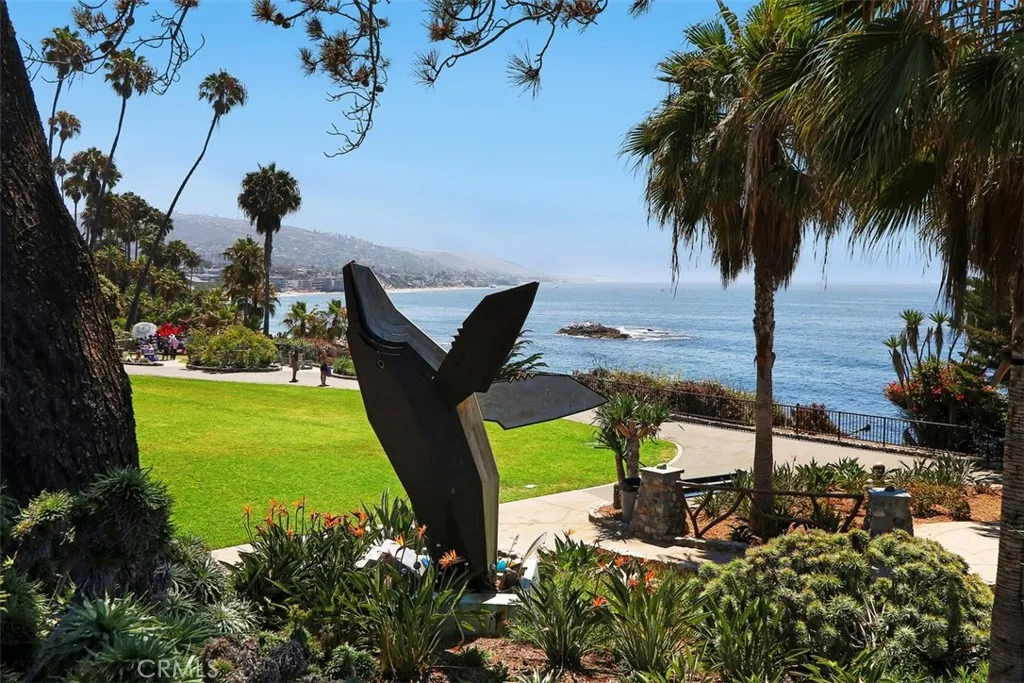 287 Myrtle Street, Laguna Beach