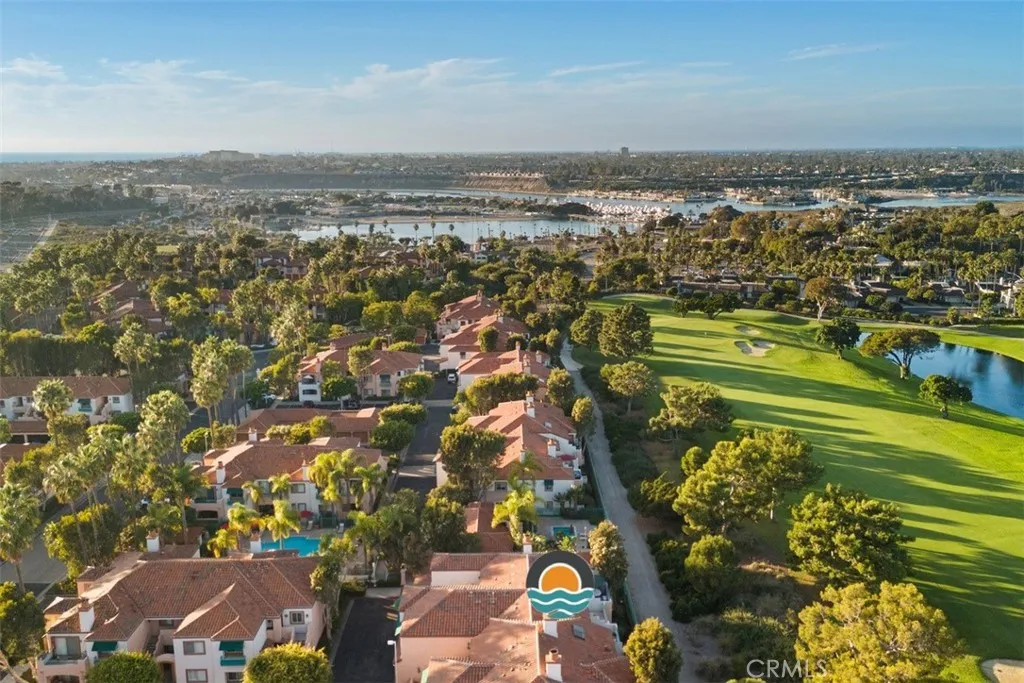 320 Villa Point