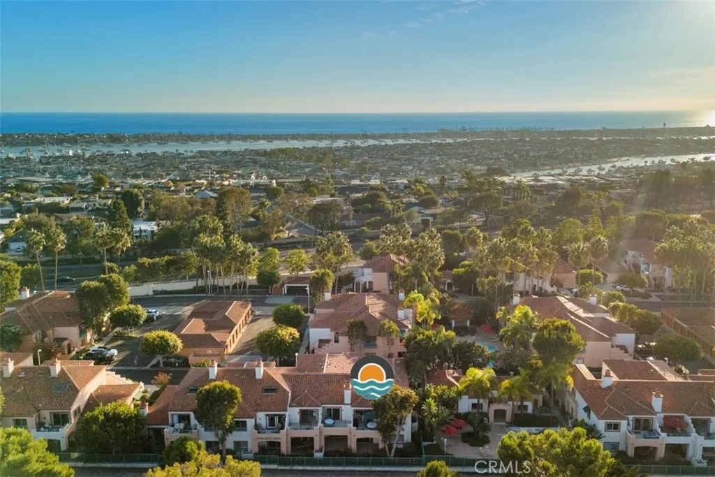 320 Villa Point