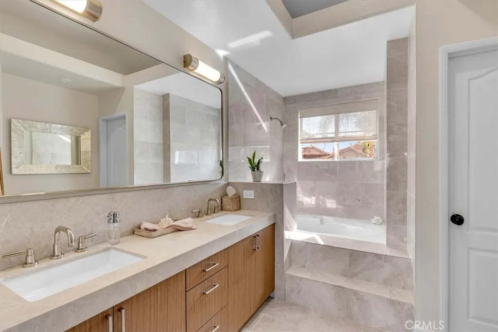 29372 Christiana