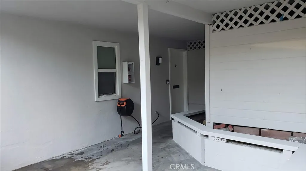 215 Lower Cliff Dr Unit D