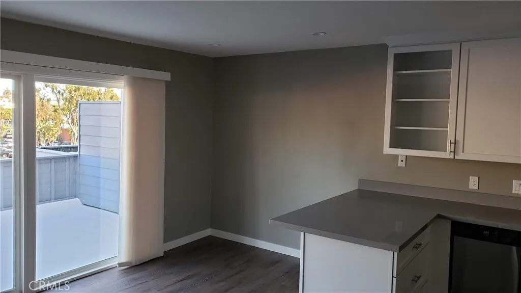215 Lower Cliff Dr Unit D