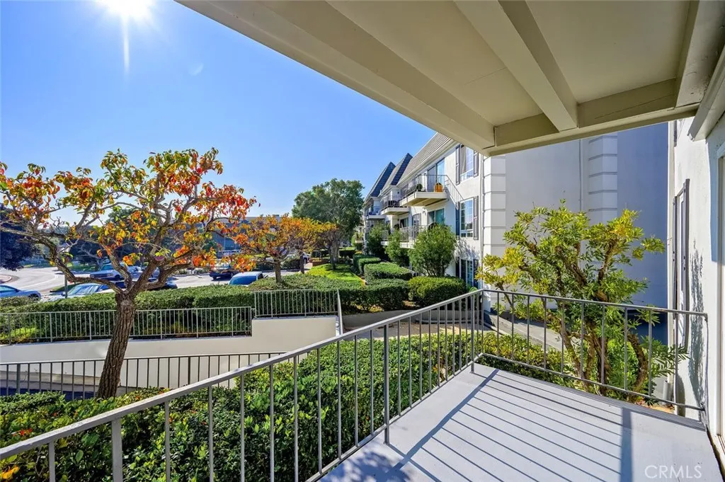 300 Cagney Lane Unit 102