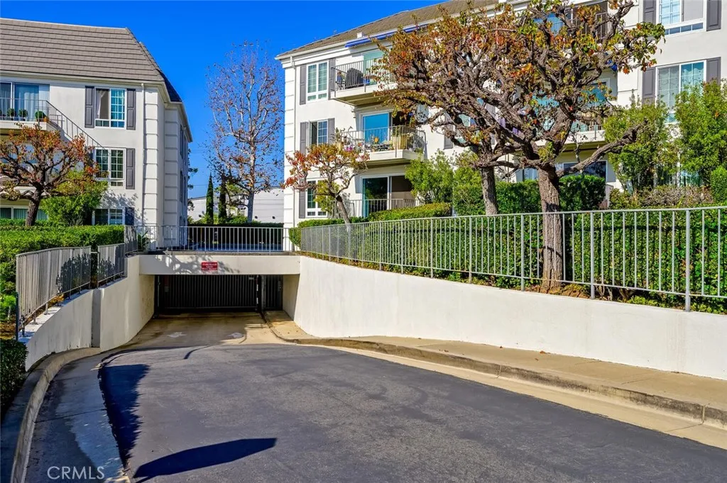 300 Cagney Lane Unit 102
