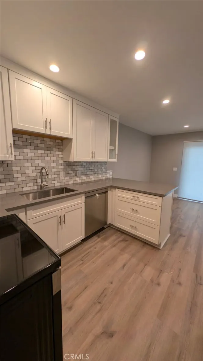215 Lower Cliff Dr Unit C
