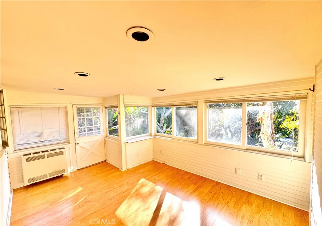 1742 Catalina Unit A