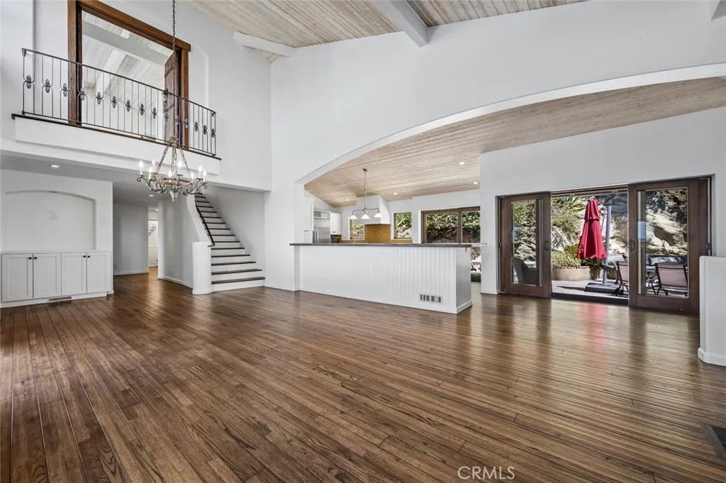 1020 Skyline Drive