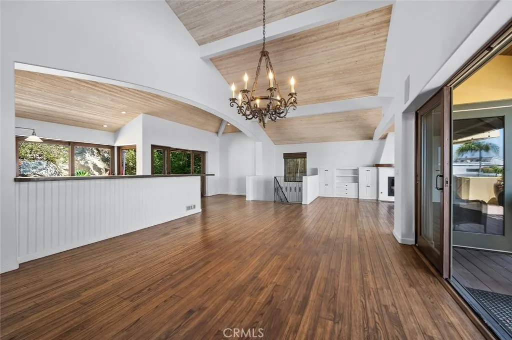 1020 Skyline Drive