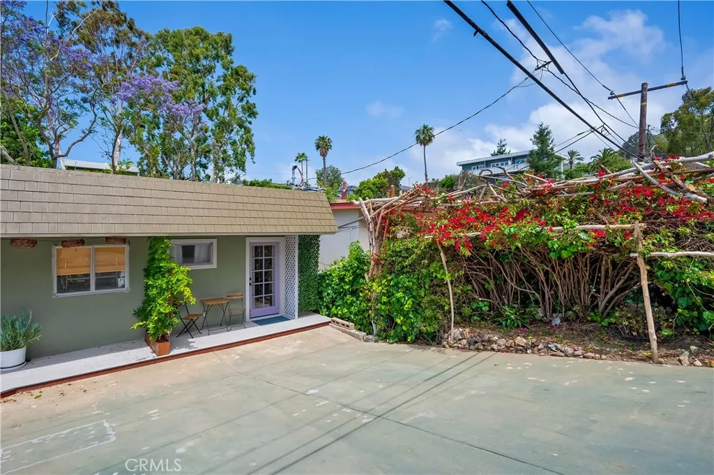 655 Griffith Way