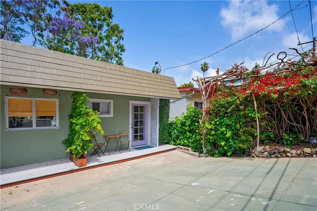 655 Griffith Way