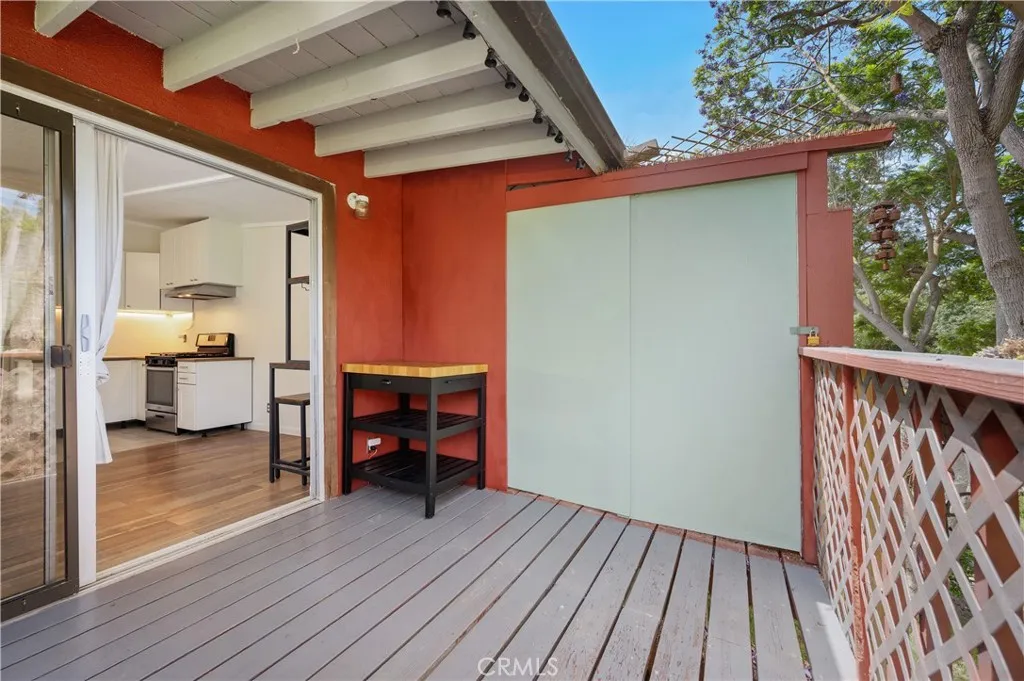 655 Griffith Way