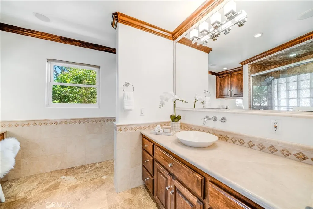 31272 Ceanothus Drive