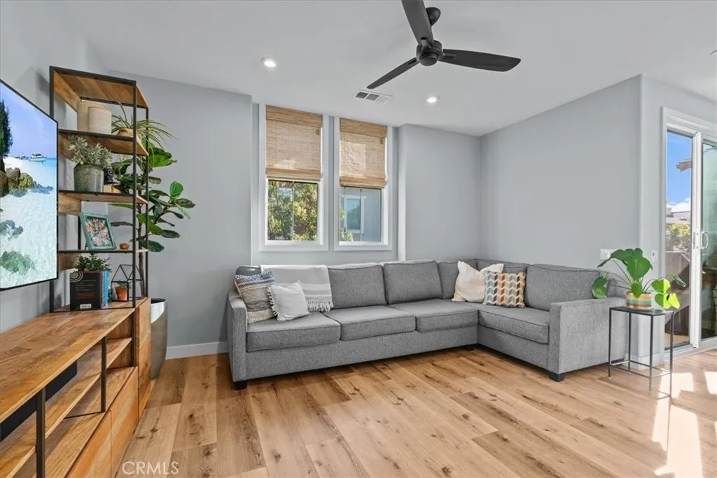 42 Concepcion Street