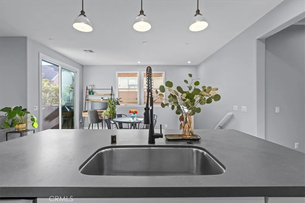 42 Concepcion Street