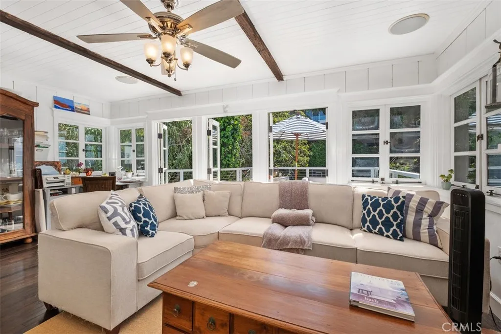 31722 Seacliff