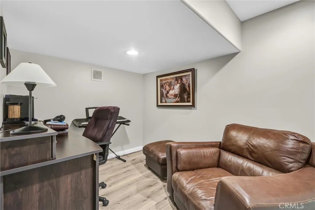2740 Highland Way