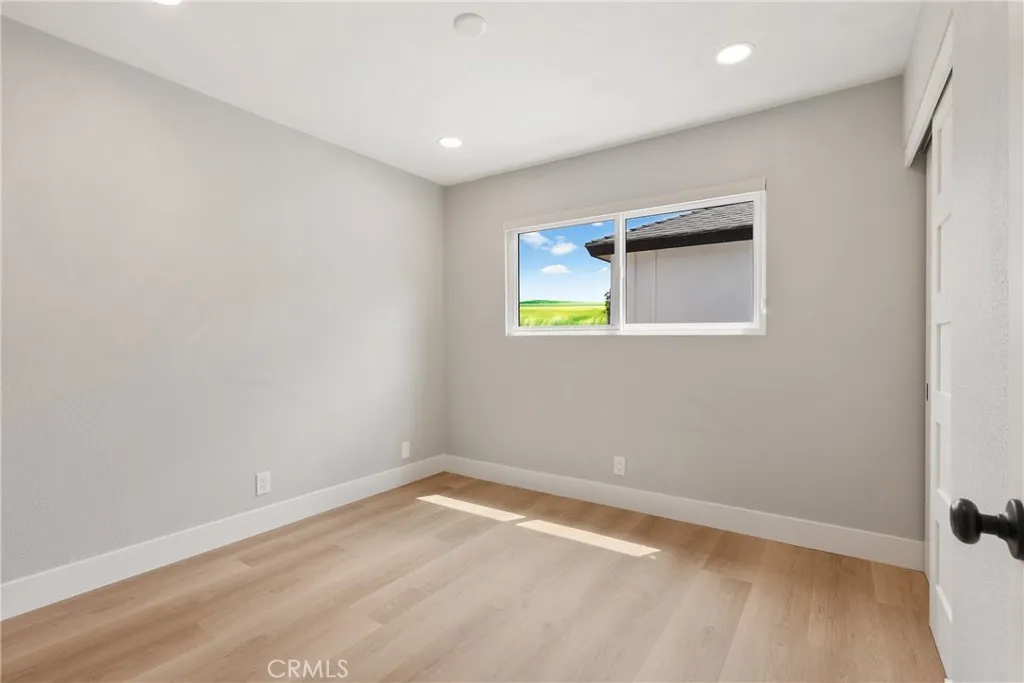 3019 Cresta Way