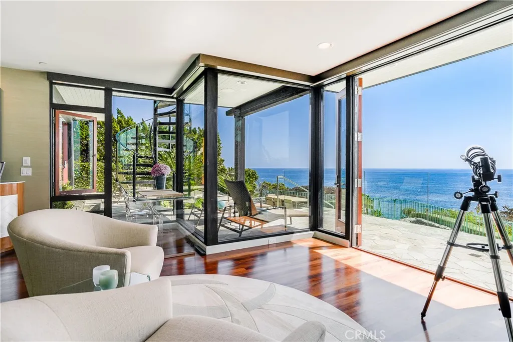 32091 Coast Highway