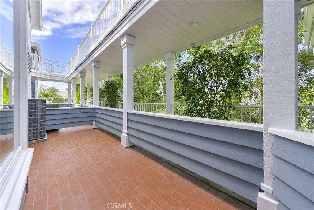 34300 Lantern Bay Unit 107