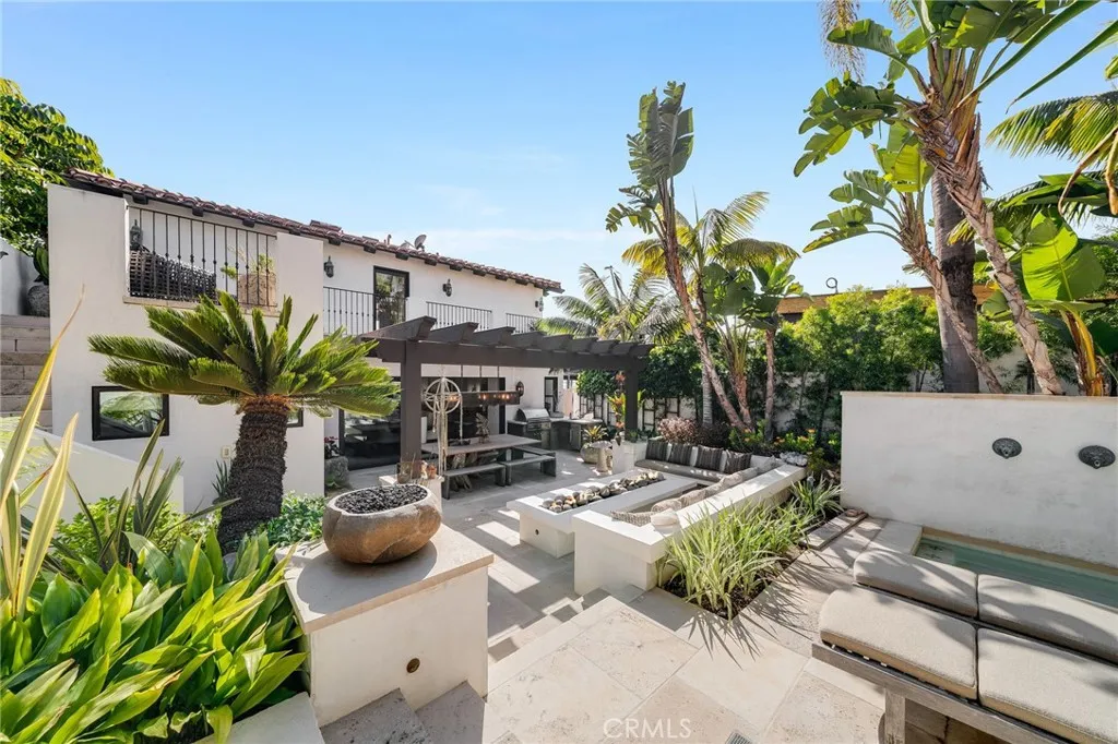1920 Ocean Way