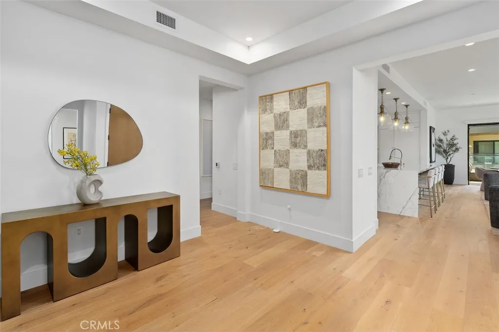 4261 Uptown Newport Unit 1