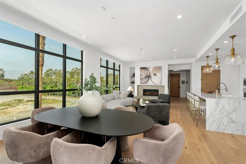 4261 Uptown Newport Unit 1