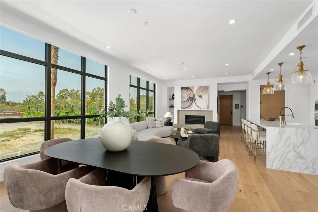 4261 Uptown Newport Unit 1