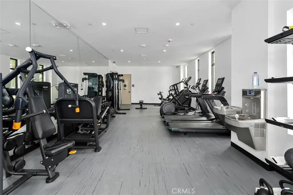 4261 Uptown Newport Unit 1