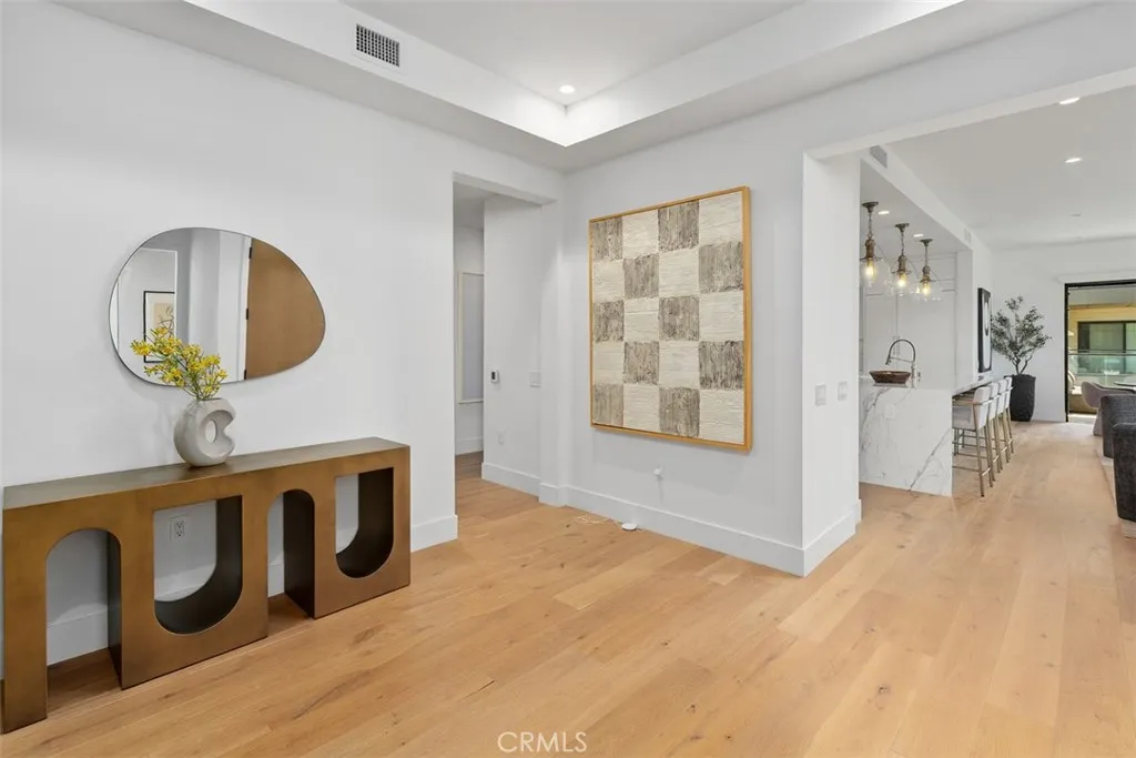 4261 Uptown Newport Unit 1