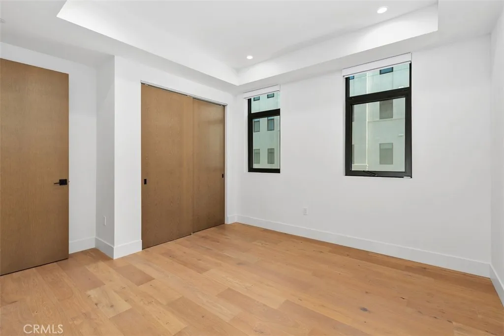 4261 Uptown Newport Unit 1