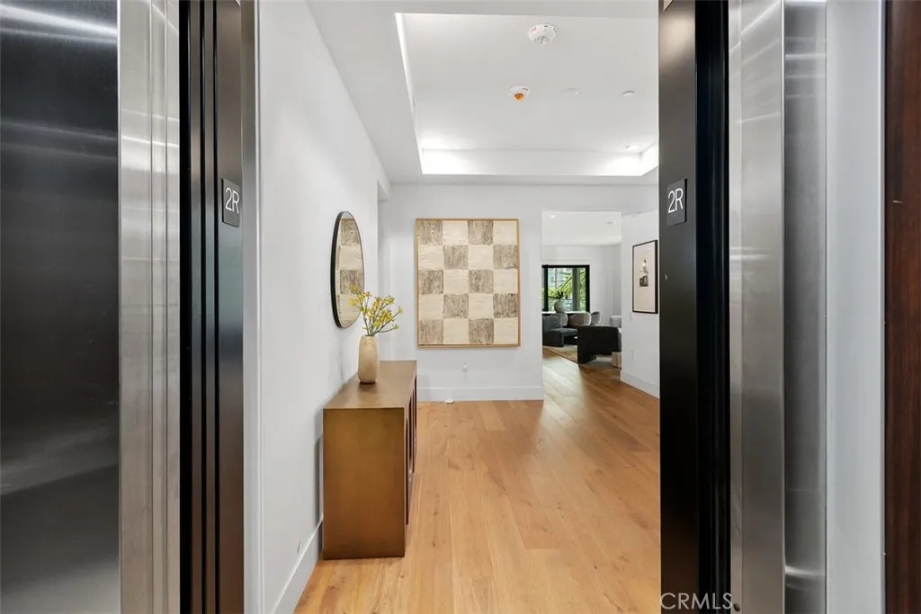 4261 Uptown Newport Unit 1