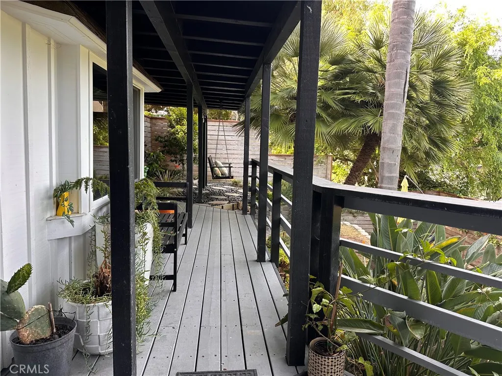 736 Griffith Place