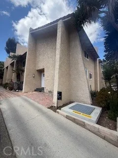 82 Avalon Terrace