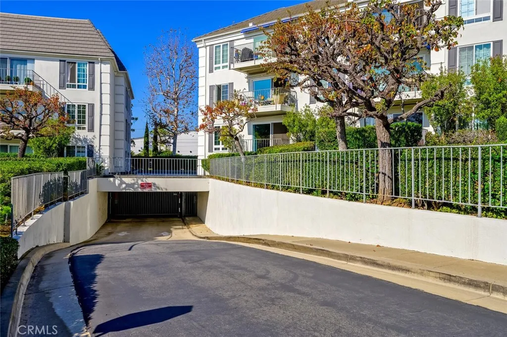 300 Cagney Lane Unit 102