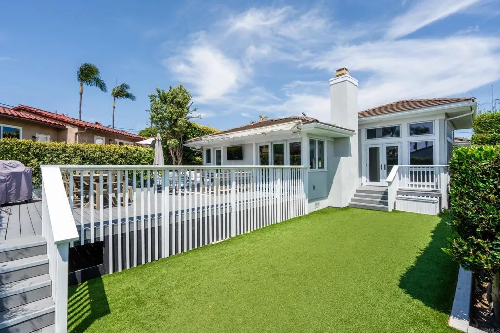 5580 Ladybird Lane