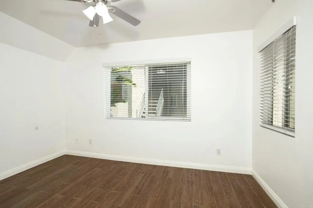 7545 Charmant Dr. Unit 1309