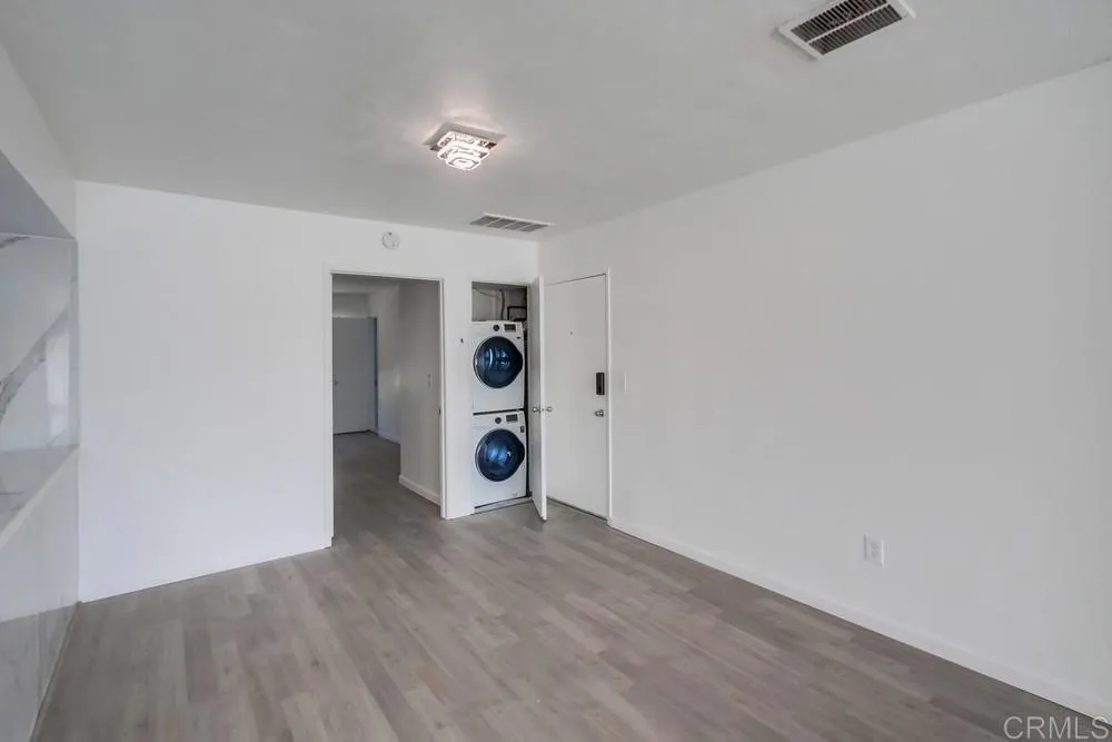 6782 La Jolla Blvd Unit: A