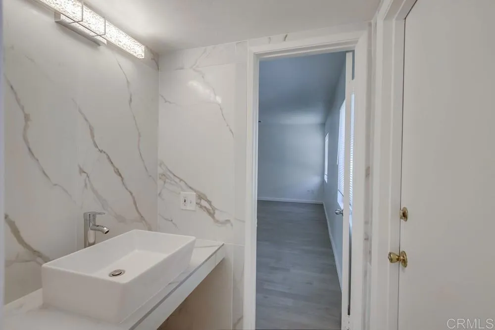 6782 La Jolla Blvd Unit: A